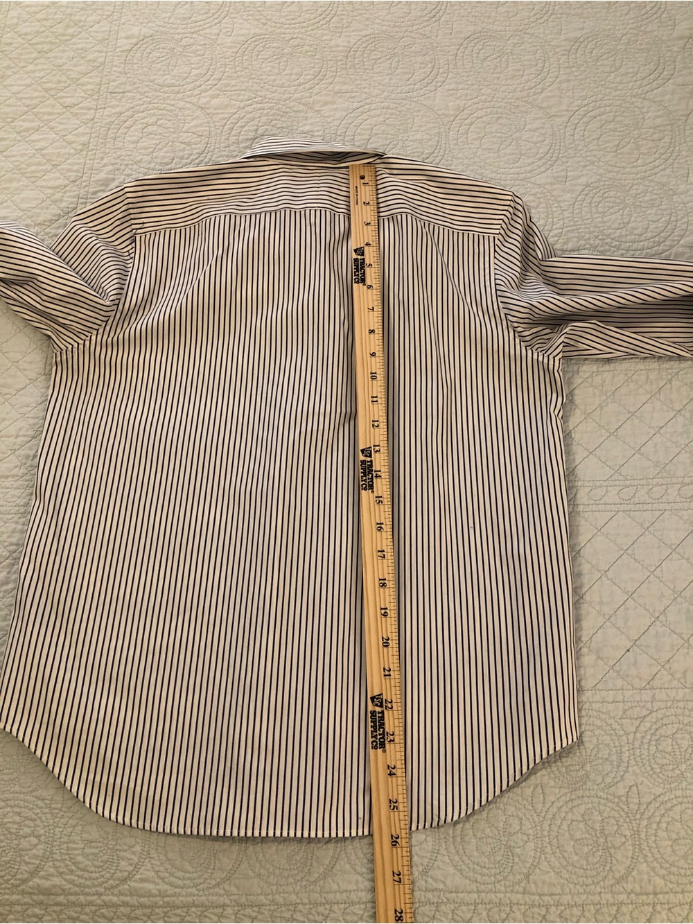 Lauren Ralph Lauren striped button down shirt. Size medium. - Picture 8 of 9